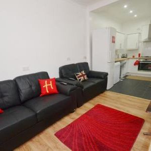 Standish Road, Fallowfield, Manchester, M14 - Photo 1