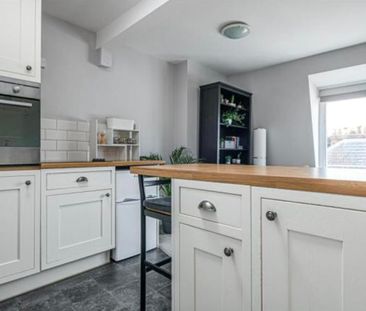 1 Bed Flat, The Mall, BS8 - Photo 4