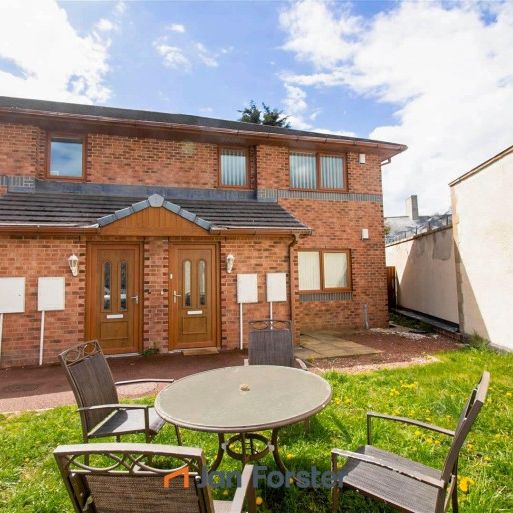 2 Bedroom Flat - First Floor - Photo 1