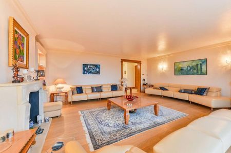 3 bedroom flat to rent - Photo 2