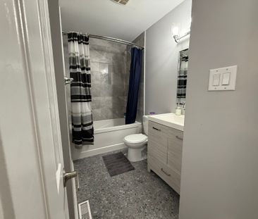 For Lease - 714 Greenoch Court Unit# Upper, Oshawa, Ontario - Photo 4