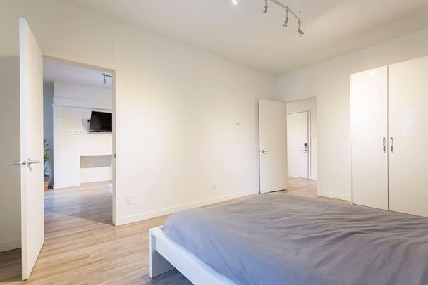 1463 Bishop, Montréal, QC - Photo 1