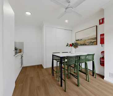 Near New Boutique Apartment with Utilities Included! - Photo 3