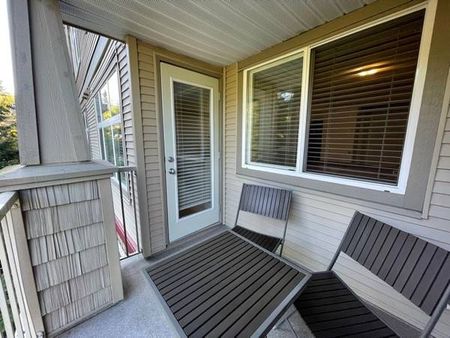 Condo on Park-Pet Friendly - Photo 5