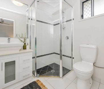Quiet 4-Bedroom Family Home in Townsville - Photo 4