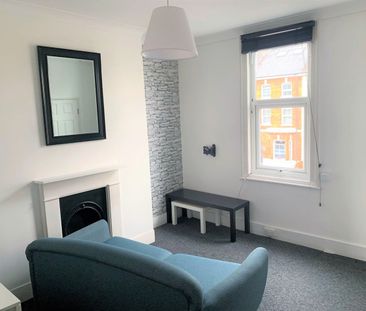 1 Bed Flat, George Street, RG1 - Photo 3