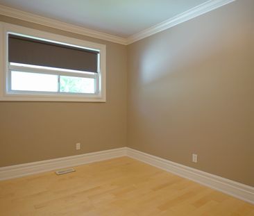 For Lease - 7 Waterbury Drive Unit# Main, Toronto, Ontario - Photo 5