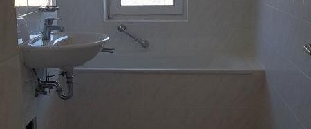 +++ Dreiraumwohnung mit 2 Balkonen und Aufzug +++ - Photo 1