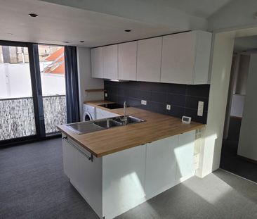 Appartement te huur in Sint-Gillis voor € 1.100 met 2 slaapkamers - Photo 2