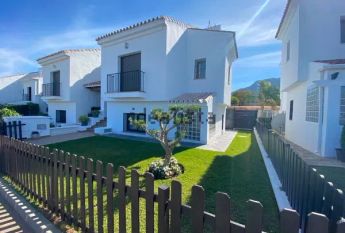 Alquiler de casa o chalet independiente en Urbanización Cuesta de la Palma, 6