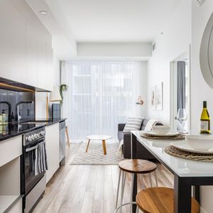 Étoile II - 2061 Stanley, Montréal - Photo 2