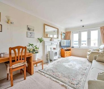 Mount Place, Guildford, GU2 - Photo 1