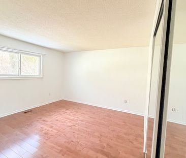 For Lease - 41 Broadbridge Drive Unit# Room 1, Toronto, Ontario - Photo 6