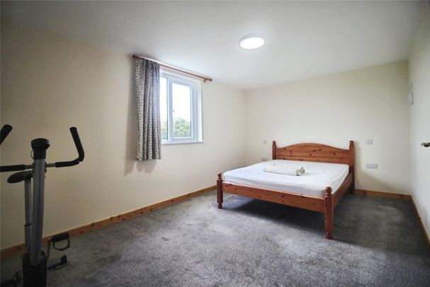 3 bedroom bungalow to rent - Photo 1