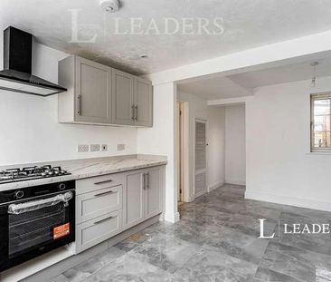 Penn Crescent, Haywards Heath, West Sussex, RH16 - Photo 5