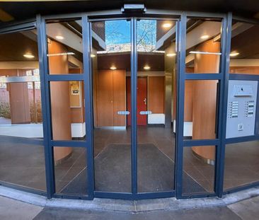 Appartement te huur: Liendenhof 87 1108 HD Amsterdam - Photo 2