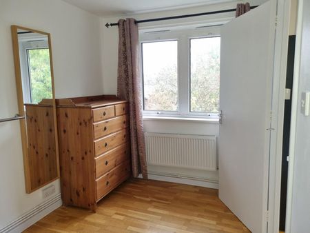 2 Bed Flat, Joules House, NW6 - Photo 3