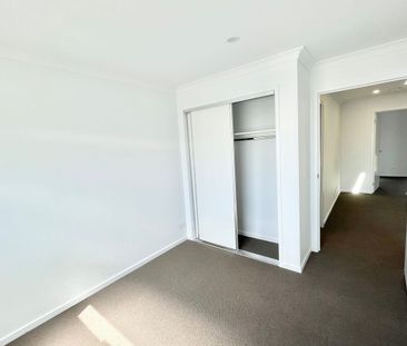 A Vibrant New Neighbourhood - Photo 5