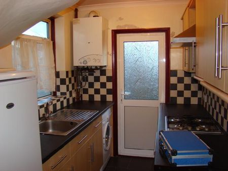 3 bedroom house to rent - Photo 3