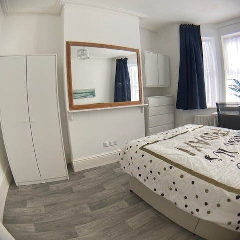 Room in a Shared House, Argyle Street, RG1 - Photo 1