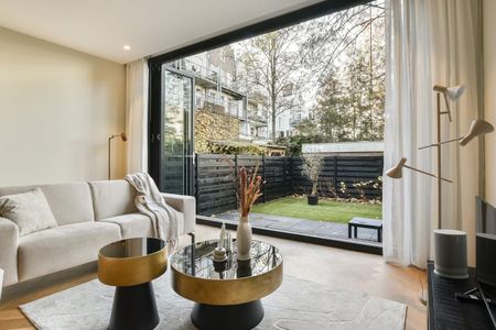 Appartement te huur: Tweede Jan Steenstraat 49-A 1074 CK Amsterdam - Photo 2