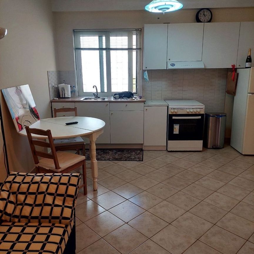 Studio/Γκαρσονιέρα για ενοικίαση Κέντρο (Γαργαλιάνοι) - Φωτογραφία 1