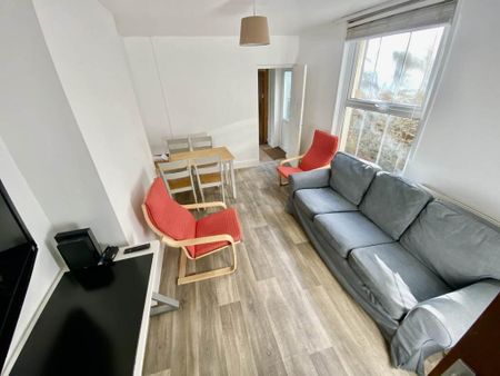 4 bedroom house to rent - Photo 2