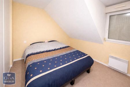 Location Appartement 3 pièces 65m² VIVY 49680 - Photo 3