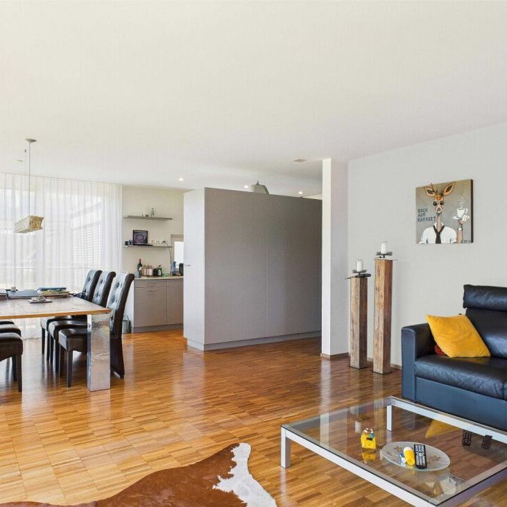 4.5 Zimmer, 128 m², 1. Stock - Photo 1