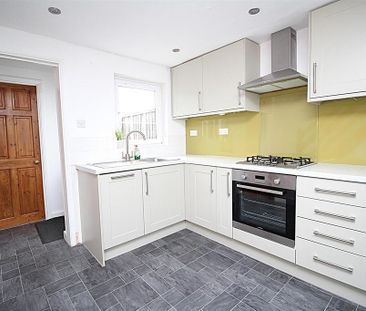 2 bedroom terraced house to rent - Photo 6