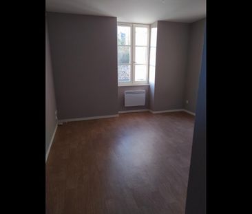 Location Appartement 2 pièces 41 m² Lignac - Photo 5