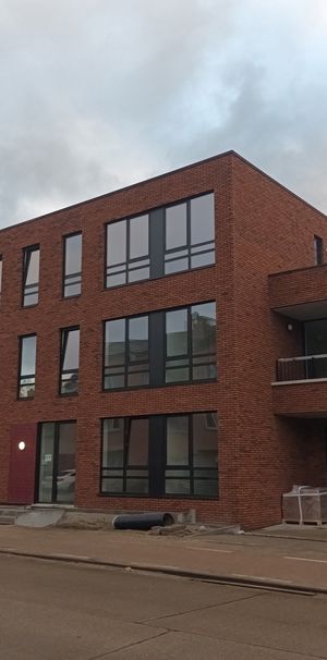 Nieuwbouw appartement met terras en autostaanplaats - Photo 1