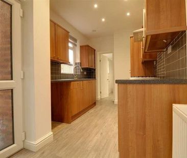 Barns Lane, Walsall, WS4 - Photo 2