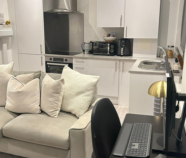 1 bedroom flat to rent - Photo 1