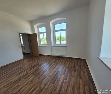 2-Zimmer-Wohnung mit Badewanne, Balkon, Stellplatz und Gartennutzung in Lengenfeld zu vermieten! - Foto 3