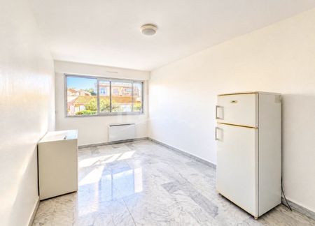 Location Appartement 1 pièce 19m² SETE 34200 - Photo 3