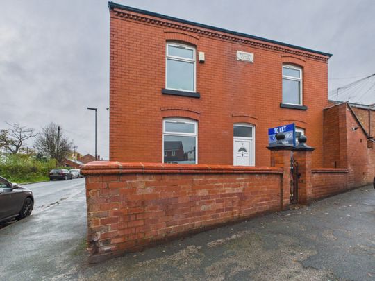 Clarington Grove, Wigan, WN1 3BP - Photo 1
