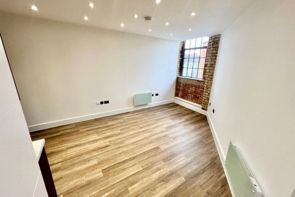 Dunster Street - Photo 1