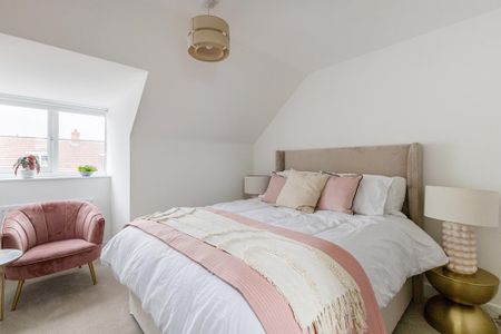 3 bedroom semi-detached house to rent - Photo 2