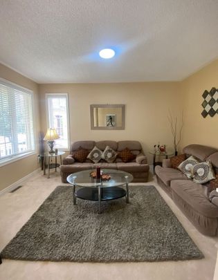 For Lease - 21 Trailside Walk, Brampton, Ontario - Photo 1