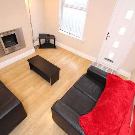 Grovesnor Square - Available April, S2 - Photo 1