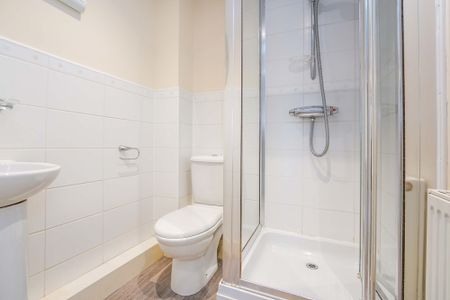 2 bedroom apartment to rent Chesterton Lane, Cirencester, Gloucestershire, GL7 - Photo 5