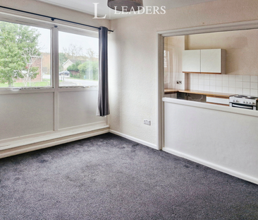 2 bedroom maisonette to rent Ashdown Road, Chandler's Ford, Eastlei... - Photo 6