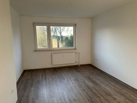 Renovierte 3-Zimmer-Wohnung mit Balkon - Foto 3