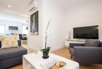 Calle de San Eugenio, Madrid, Community of Madrid 28012