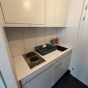 Studio au centre de Lausanne avec balcon - Photo 2