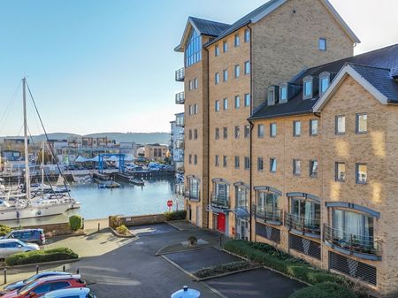 Estuary House, Port Marine, Portishead, North Somerset - Photo 3