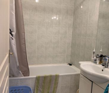 Location Appartement 2 pièces 53m² - Photo 5