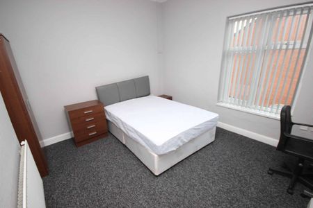 Room , Coniston Street - Photo 3