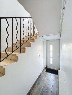 A LOUER AVIGNON ( 84000 ) PREMIERE CEINTURE EXTRAMUROS : Maison 3pièces sur 1 étage, avec cour et climatisée !!, - Photo 1